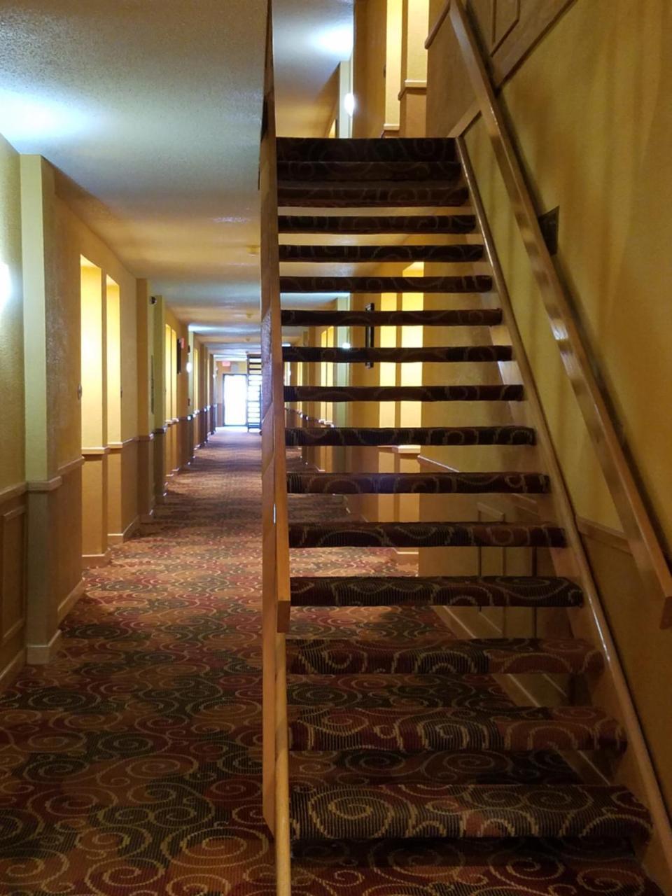 Best Western Martinsville Inn Eksteriør billede
